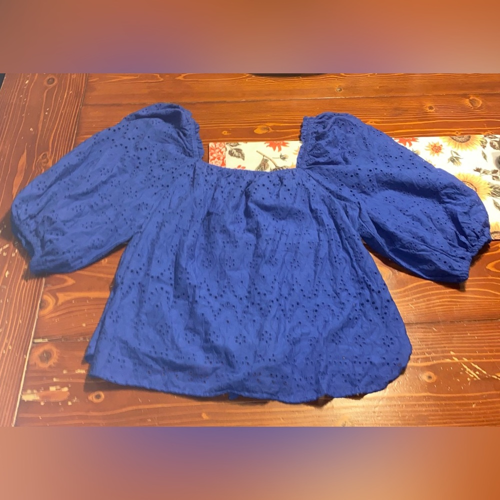 City chic royal blue eyelet puff sleeve blouse - Picture 7 of 7